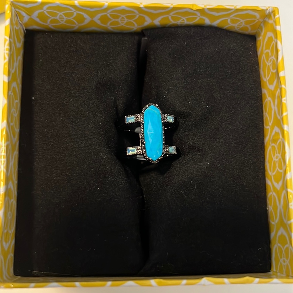 Kendra Scott Ring
